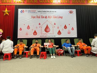 Nhiệt điện Mông Dương hưởng ứng Tuần lễ hồng EVN lần thứ VIII